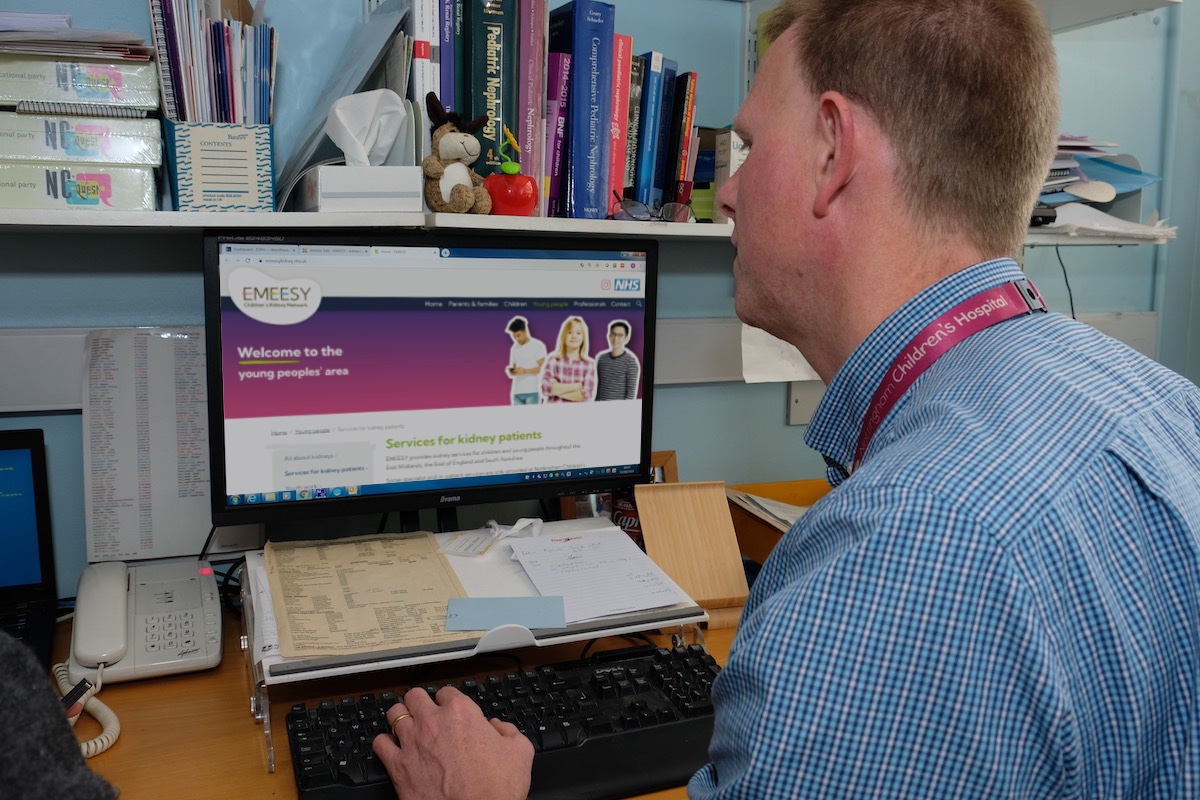 Martin using the EMEESY website