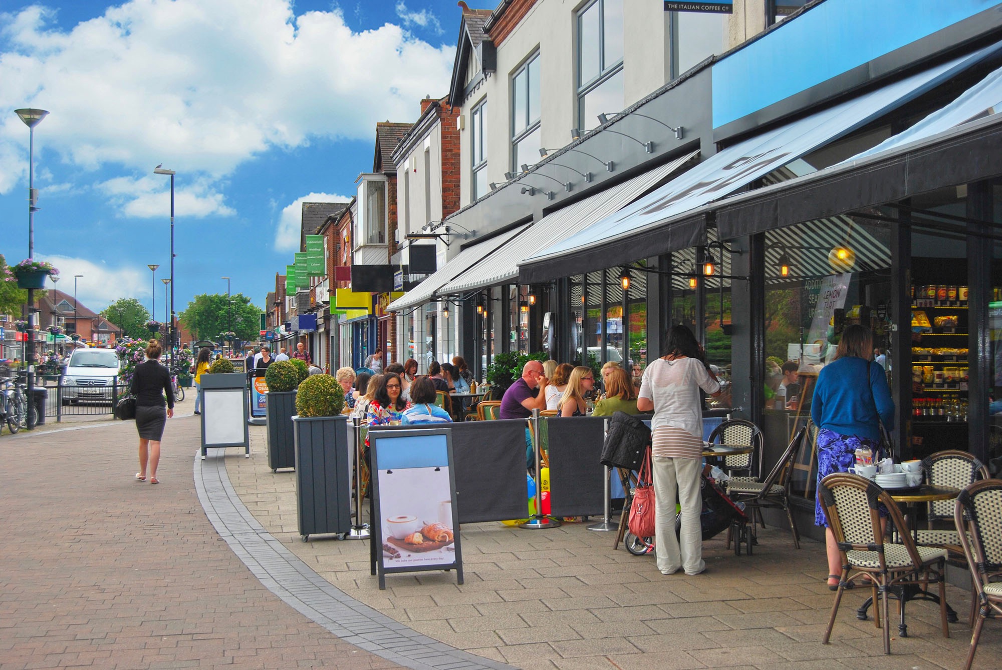 A picture of Central Avenue in West Bridgford
