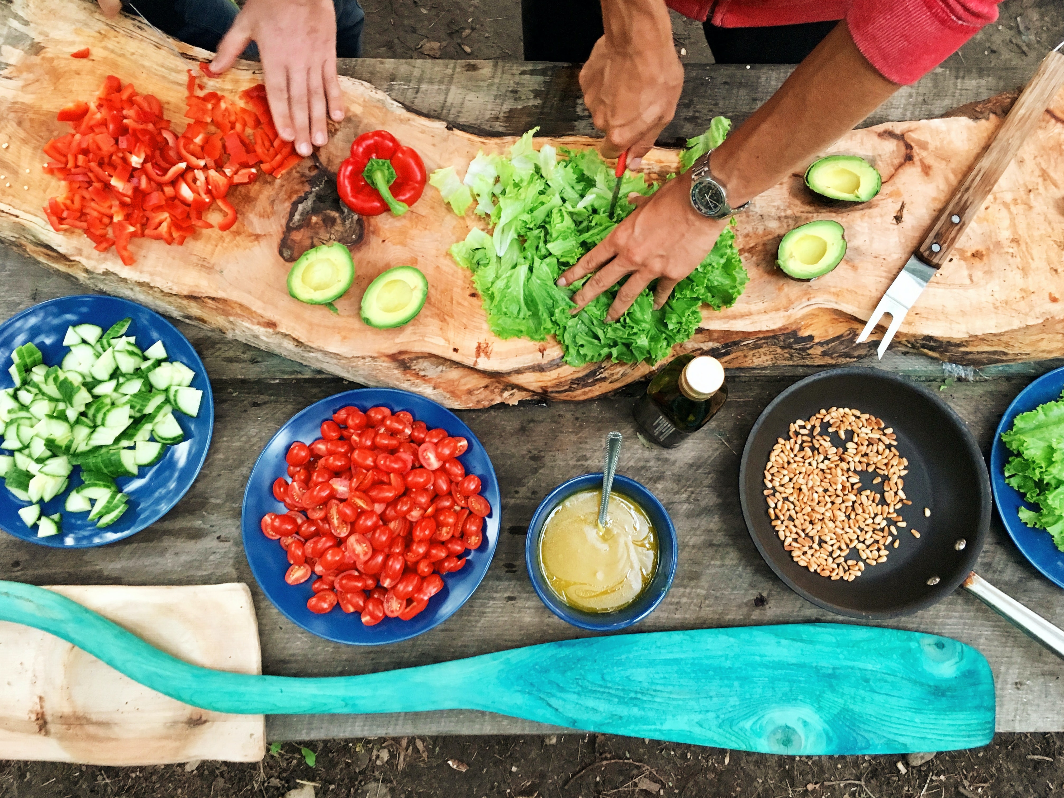 Picture of somebody preparing food